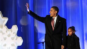 Prezidentas B.Obama įžiebė Kalėdų eglutę
