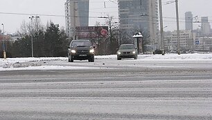 Apsnigta kelio danga