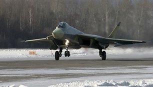 Naujasis naikintuvas Suchoj PAK FA