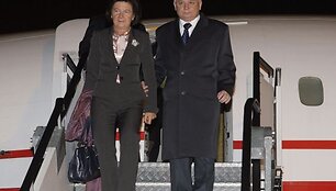 Prezidentas L. Kaczynskis su žmona Maria