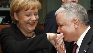L.Kaczynskis su A.Merkel