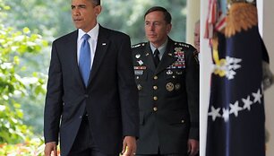 D.Petraeusas su B.Obama