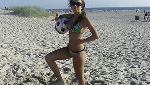 Bikini porelė. Rolandas ir Aistė.