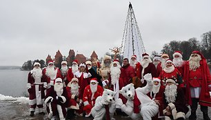 Kalėdų Senelių suvažiavimas Trakuose