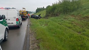 Dviejų BMW avarija netoli Kryžkalnio