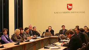 Anot Valstybės tarnybos įstatymo pataisas bandančio inicijuoti A.Kupčinsko, dalis pakeitimų leistų savivaldybės darbą padaryti kur kas efektyvesnį.