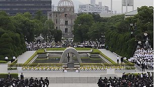 Atominio bombardavimo metinių ceremonija Hirošimos Taikos parke