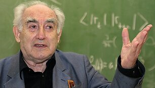 Vitalijus Ginzburgas