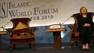 Hillary Clinton dalyvavo forume &bdquo;JAV-Islamo pasaulis&ldquo;.