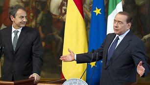 Jose Luisas Zapatero (kairėje) ir Silvio Berlusconi