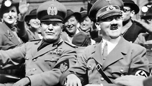 Benito Mussolini ir Adolfas Hitleris (1938 m. rugsėjo 28 d.)