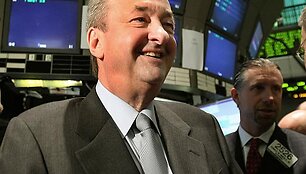 Praradęs savo kreditines korteles Josephas Saundersas tikriausiai neatrodė toks patenkintas.