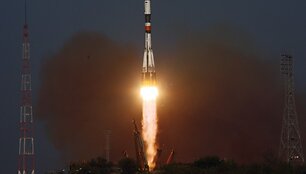 Rusijos krovininio kosminio laivo &bdquo;Progress M-12M&ldquo; startas