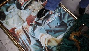 Muamaro Kadhafi portretas