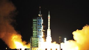 Raketos &bdquo;Shenzhou VIII&ldquo; startas