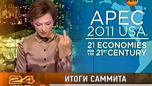 Vos i&scaron;tarusi JAV prezidento pavardę Tatjana Limanova žiūrovams pademonstravo nepadorų gestą.