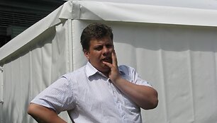 Renaldas Augustinavičius žydų kapinių kasinėjimuose