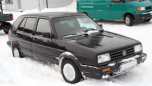 Sulaikytas kontrabandininkų automobilis