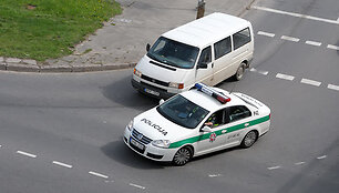 Nuo policijos sprunkantys keturračiai