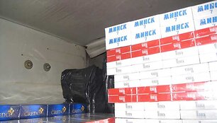 Kontrabandinės cigaretės traukinyje