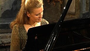 Gintarė Volungevičiūtė jachtą i&scaron;keitė į fortepijoną.