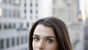 R.Weisz