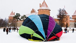 Margaspalvis kupolas
