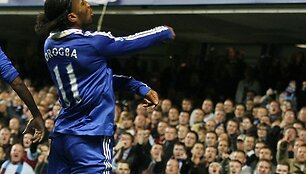 Drogba meta monetą į &bdquo;Burnley&ldquo; fanus