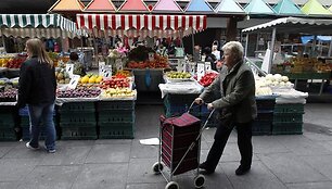 Airijoje skelbiamas taupymas turės įtakos kiekvieno &scaron;alies gyventojo pragyvenimo lygiui.