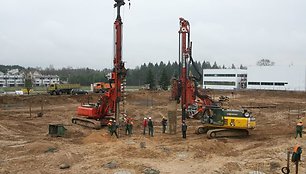 Visorių informacinių technologijų parke per metus turėtų iškilti saulės energijos technologijų tyrimų ir gamybos centras.