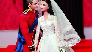 Princas Williamas ir hercogienė Catherine tapo lėlėmis barbėmis