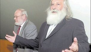 Ivanui Tomažičiui vadovavo Milanas Kindlas.