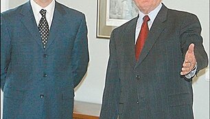 Įtaką prarado ir V.Adamkaus favoritas V.Valančius.
