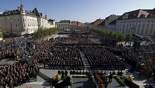Akimirka i&scaron; laidotuvių ceremonijos