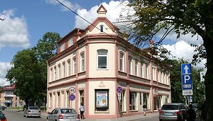 Vasario 16-osios ir Kranto gatvių sankryža Panevėžio mieste.