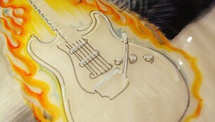 J.Hendrixo sudegusi gitara.