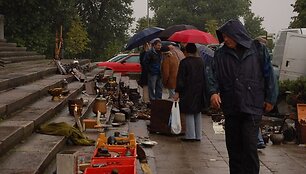 Sendaikčių mėgėjai tradici&scaron;kai kiekvieną &scaron;e&scaron;tadienį rinkdavęsi ant Tauro kalno, prasidėjus kalno rekonstrukcijai, greičiausiai persikels į Vilniaus mokytojų namų kiemelį.