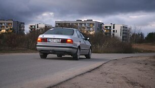 Pilaitėje esančioje Stalupėnų gatvėje gyventojams nėra nei &scaron;aligatvių, nei gatvės ap&scaron;vietimo.