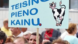  Žemdirbiai parei&scaron;kė at&scaron;aukiantys mėnesio pabaigoje planuotą mitingą, tačiau jų reikalavimai augs. 