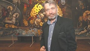 Dailininkas G.Kazimierėnas didingą Lietuvos istoriją perkėlė į didingus paveikslus.