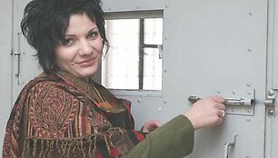 J.Radzevičiūtė sako, kad į &bdquo;Salą&ldquo; agresyviai nusiteikusiųjų priimti negali.