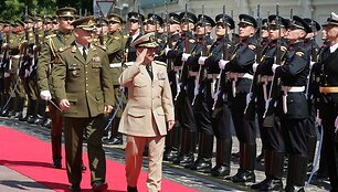 J.Stavridis su oficialiu vizitu lankosi Lietuvoje