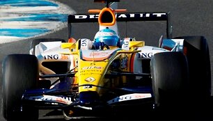 Naujasis &bdquo;Renault&ldquo; bolidas dar nėra patikimas