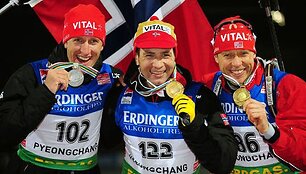 Garbės pakylą užėmė vien Norvegijos biatlonininkai