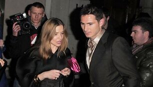 Frankas Lampardas su dabar jau buvusia žmona Elen Rivas