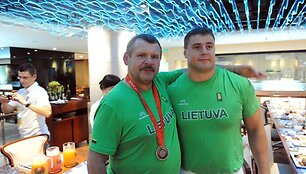 Mindaugas ir Valentinas Mizgaičiai
