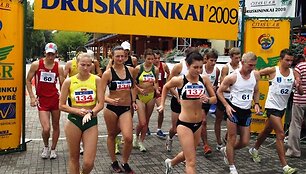 10 kilometrų distancijos startas