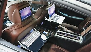 Mobilusis &bdquo;Hyundai Rides Genesis&ldquo; biuras