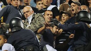O sirgaliai vis mu&scaron;asi... tiek su policija, tiek tarpusavyje