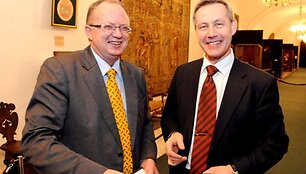 Ceremonijos vedėjas Juozas &Scaron;alkauskas ir Sporto departamento generalinis direktorius Algirdas Raslanas